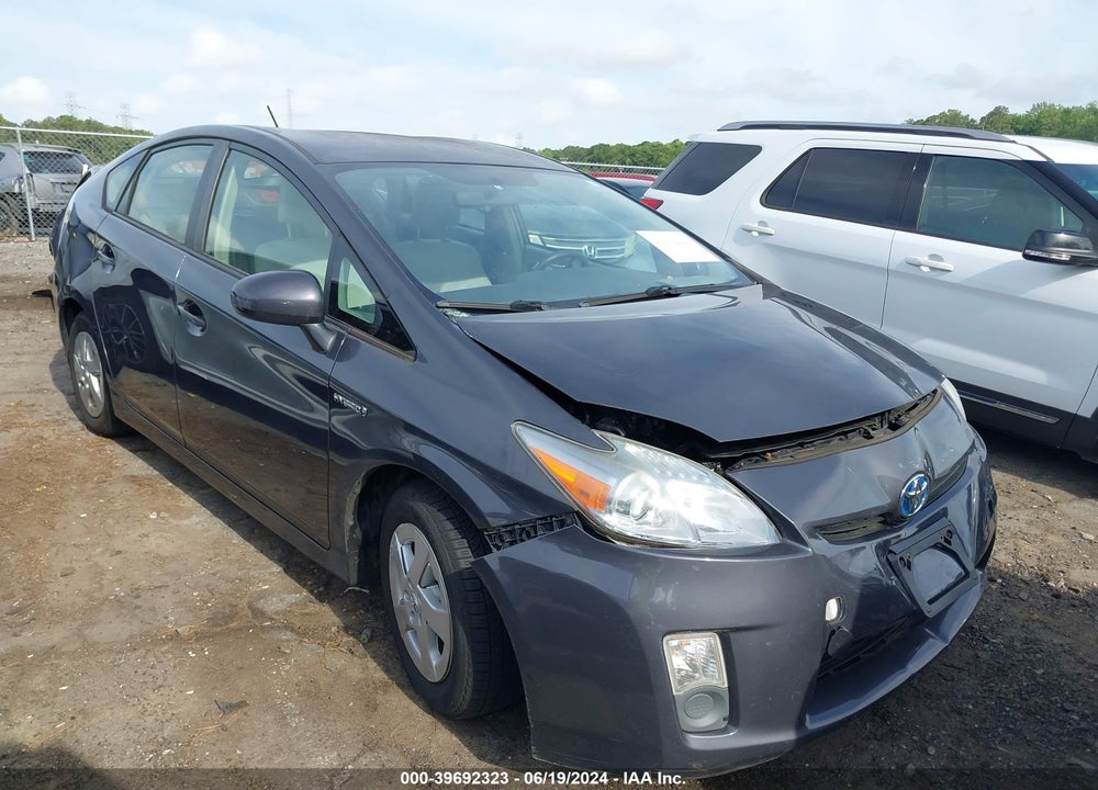 2011 TOYOTA PRIUS TWO VIN: JTDKN3DUXB5346569