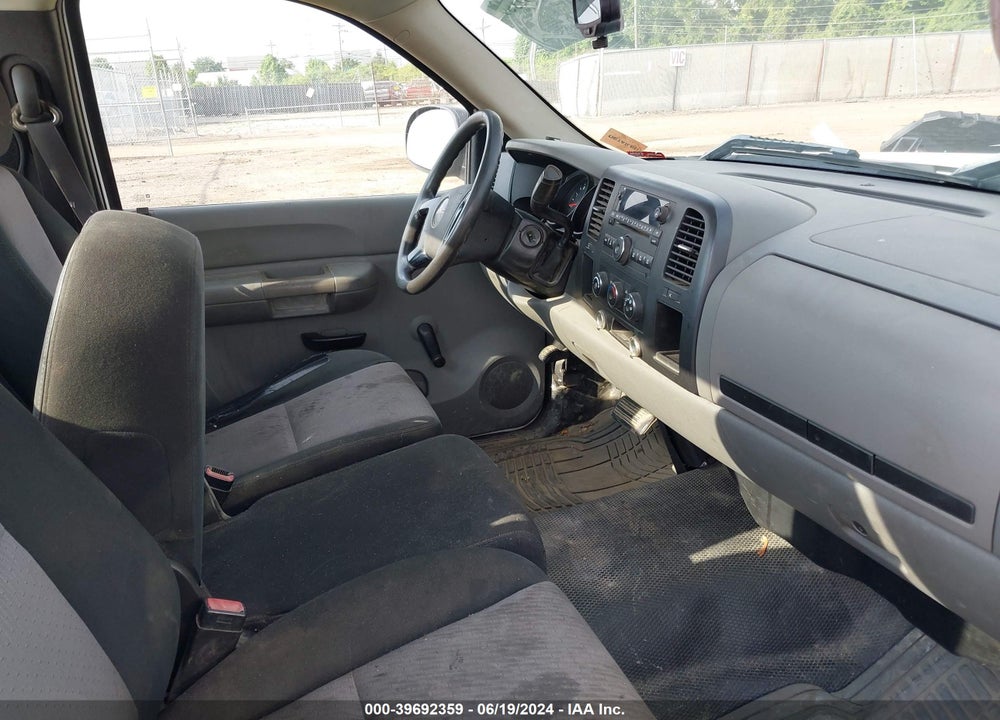 2008 GMC SIERRA 1500 VIN: 1GTEC14C88Z215933