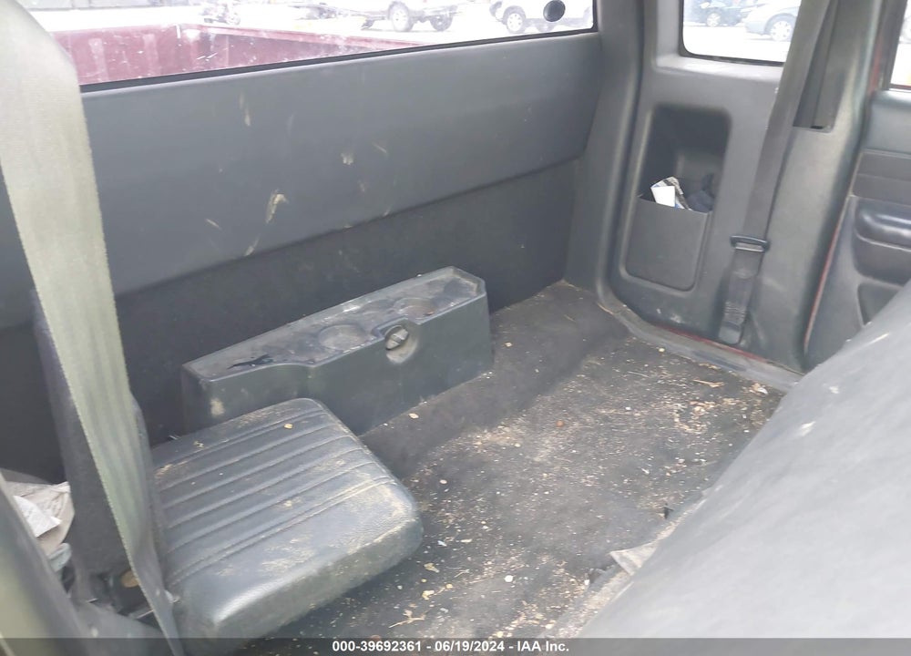 2003 CHEVROLET S-10 LS VIN: 1GCCS19H038124278