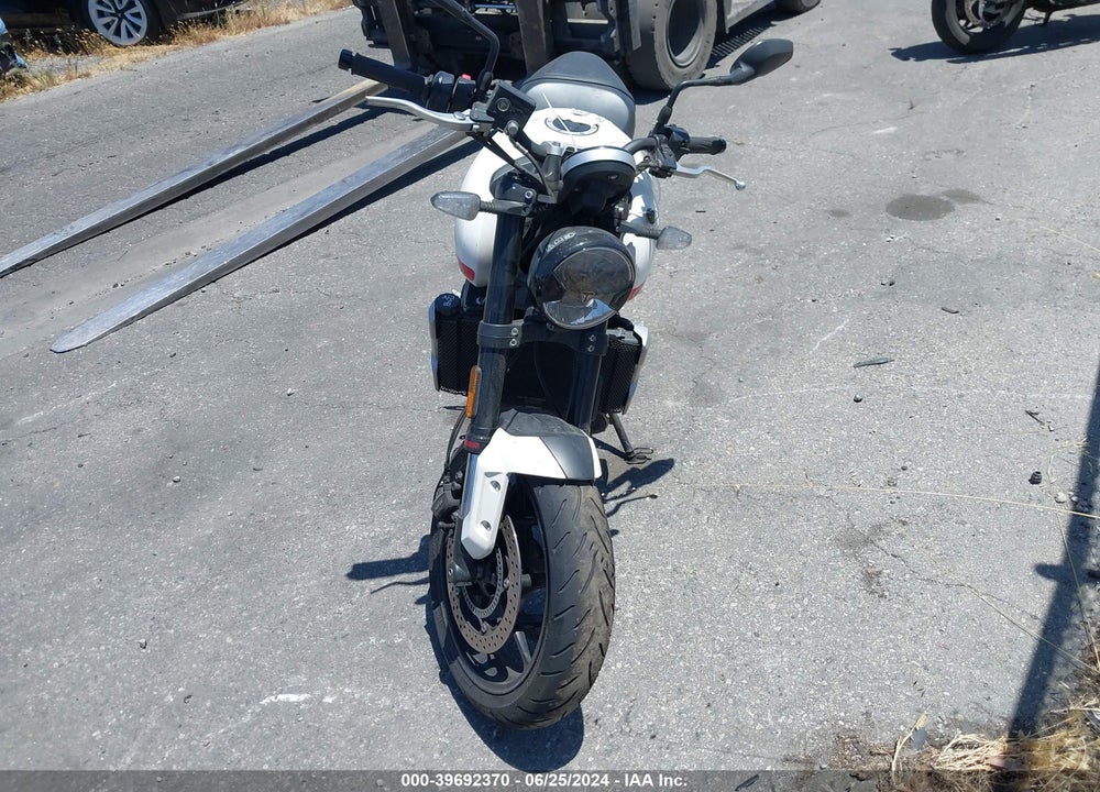 2022 TRIUMPH MOTORCYCLE TRIDENT 660 VIN: SMTL10UL7NTAZ6024