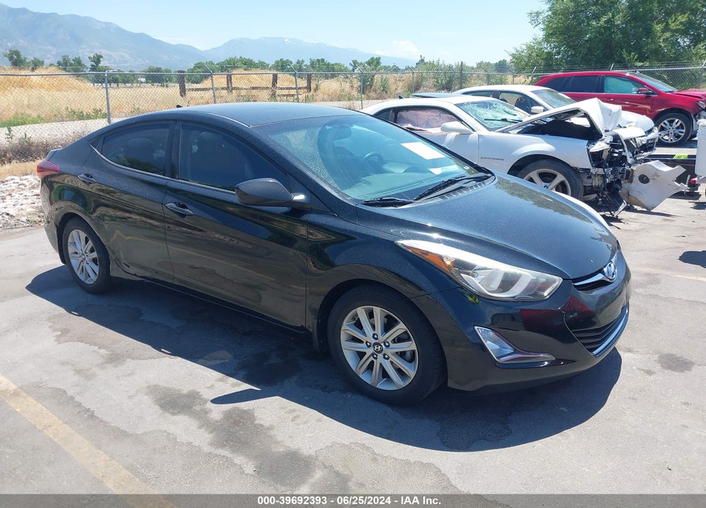 2015 HYUNDAI ELANTRA SE VIN: 5NPDH4AE7FH602420