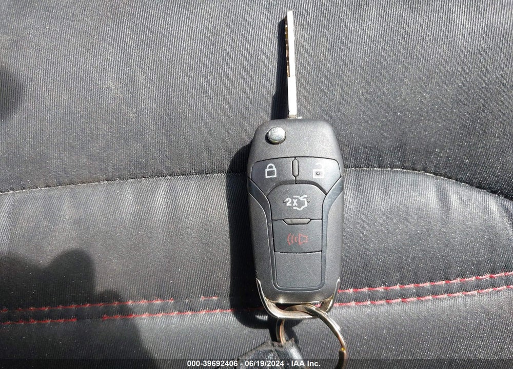 2013 FORD FUSION SE VIN: 3FA6P0HR3DR295180