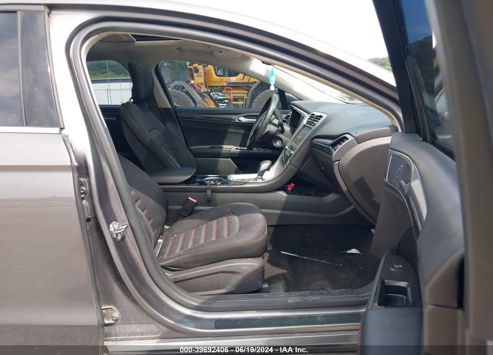 2013 FORD FUSION SE VIN: 3FA6P0HR3DR295180