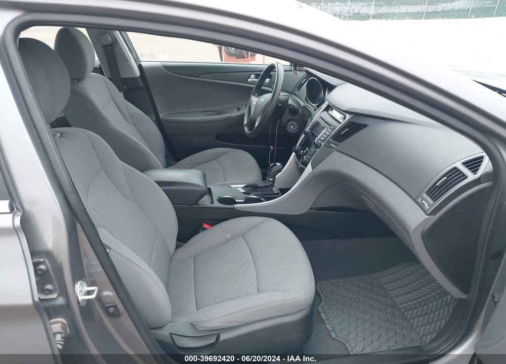 2013 HYUNDAI SONATA GLS VIN: 5NPEB4AC9DH535062