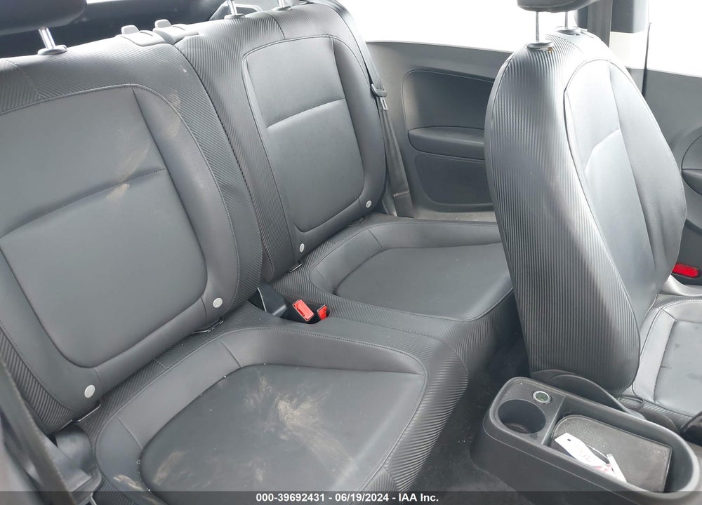 2012 VOLKSWAGEN BEETLE 2.5L VIN: 3VWJP7AT2CM607291