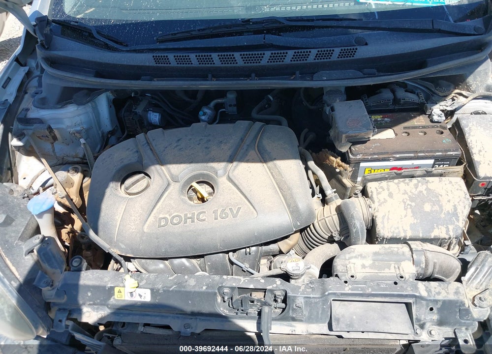 2016 HYUNDAI ELANTRA SE VIN: 5NPDH4AE2GH785677