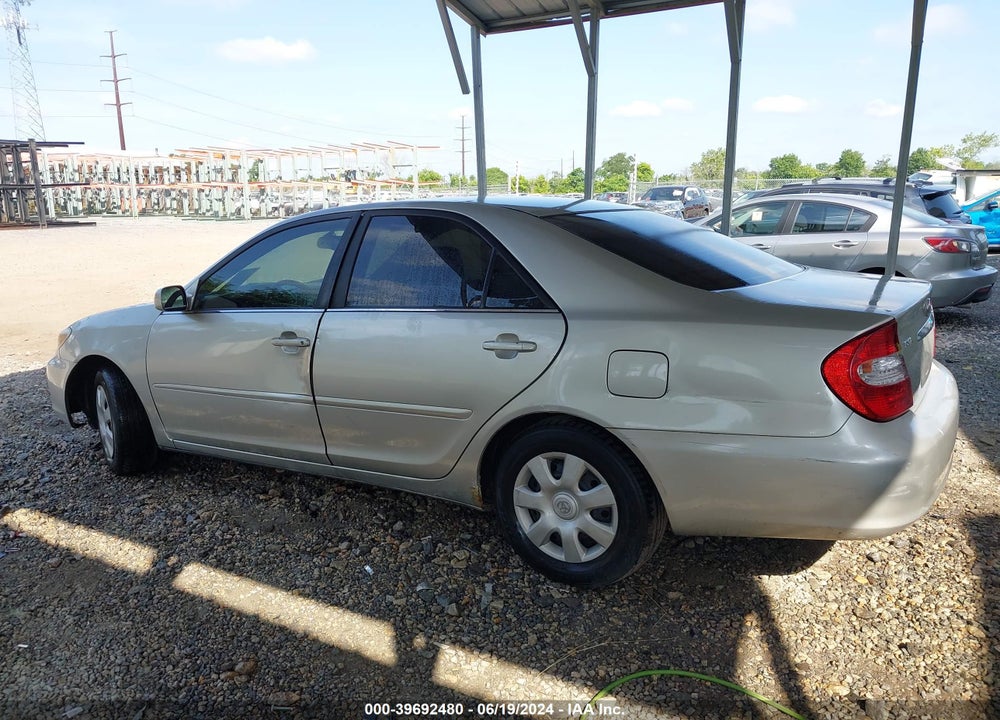 2004 TOYOTA CAMRY LE VIN: 4T1BE32K24U284607