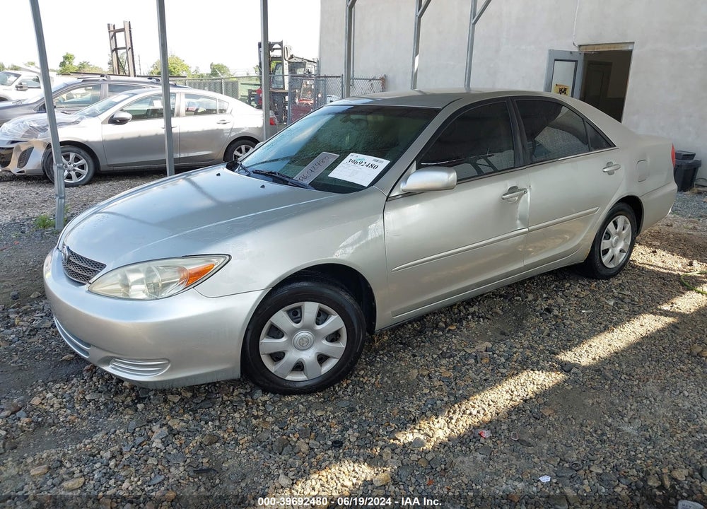 2004 TOYOTA CAMRY LE VIN: 4T1BE32K24U284607