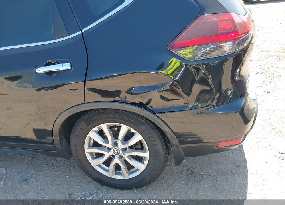 2020 NISSAN ROGUE S FWD VIN: JN8AT2MT5LW015014