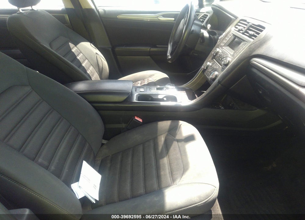 2017 FORD FUSION SE VIN: 3FA6P0H70HR319603
