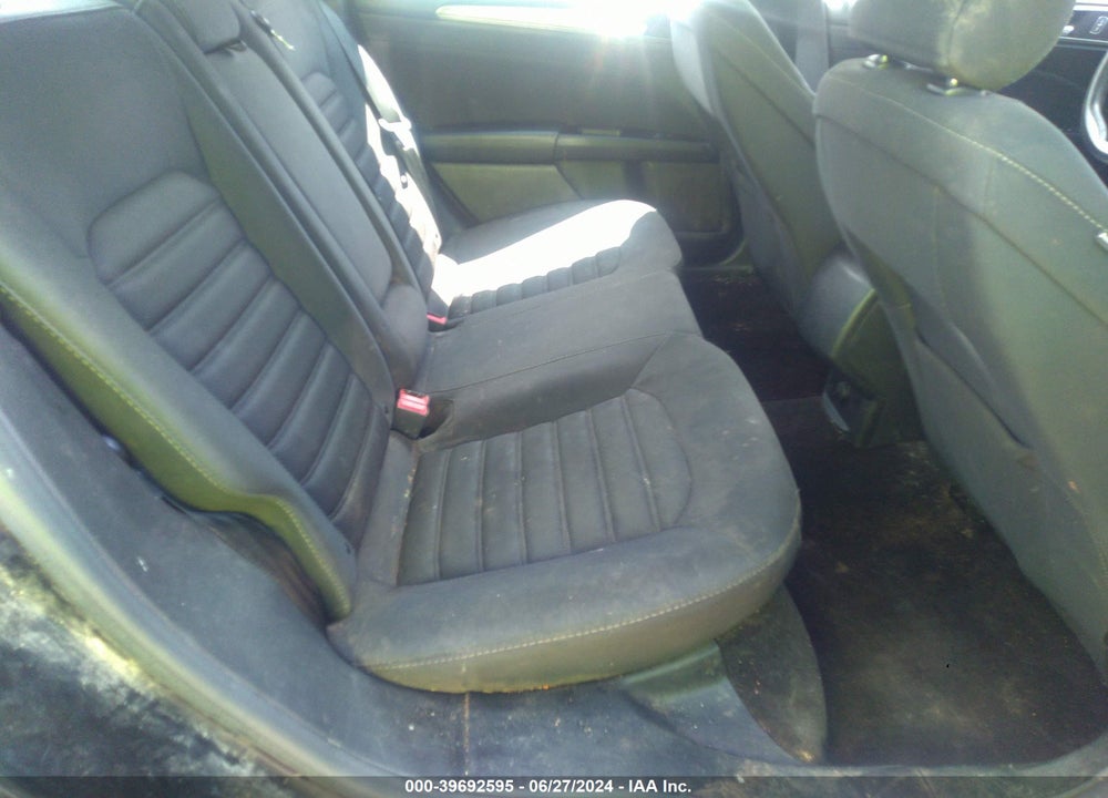 2017 FORD FUSION SE VIN: 3FA6P0H70HR319603