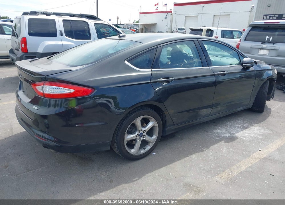 2014 FORD FUSION SE VIN: 3FA6P0HD5ER366207