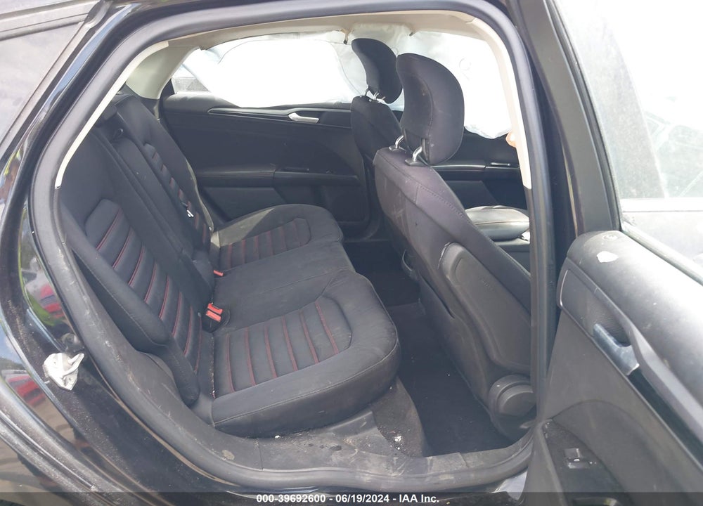 2014 FORD FUSION SE VIN: 3FA6P0HD5ER366207