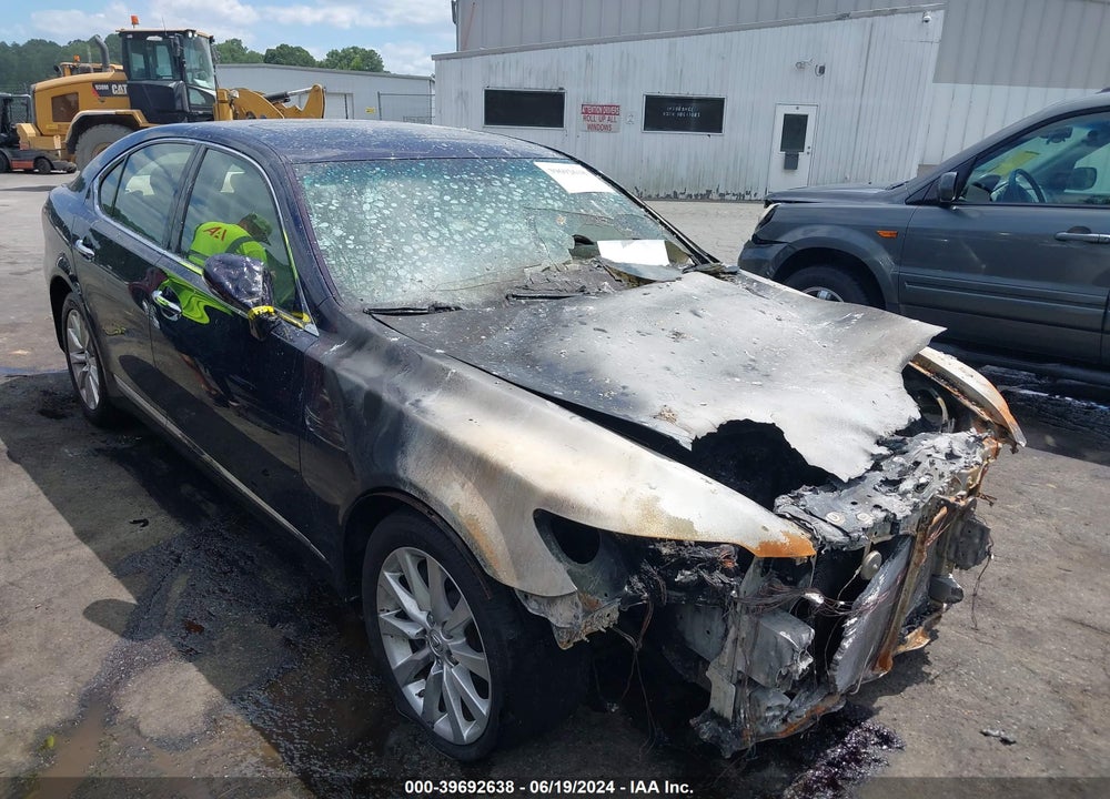 2011 LEXUS LS 460 VIN: JTHCL5EF9B5010738
