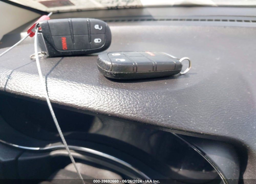 2014 DODGE DURANGO SXT VIN: 1C4RDJAG2EC383538