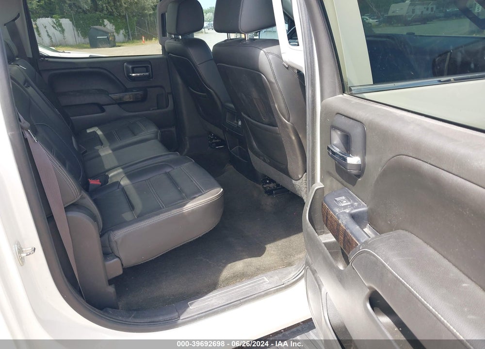 2015 GMC SIERRA 1500 DENALI VIN: 3GTU2WEC1FG228935