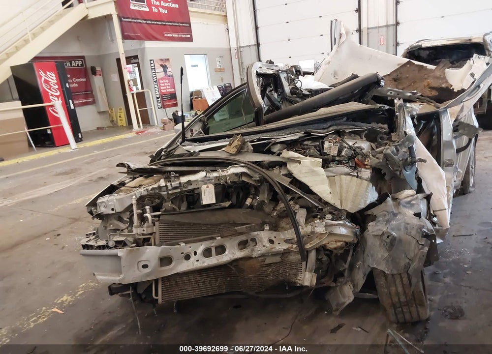 2018 FORD FOCUS VIN: 1FADP3F2XJL228777