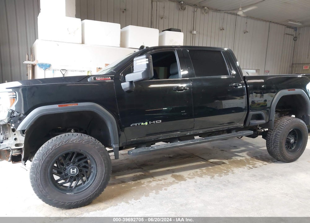 2020 GMC SIERRA 2500HD 4WD  LONG BED AT4/4WD  STANDARD BED AT4 VIN: 1GT19PEYXLF246444