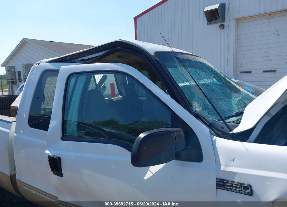 2000 FORD F-250 LARIAT/XL/XLT VIN: 1FTNX20S5YEB54569