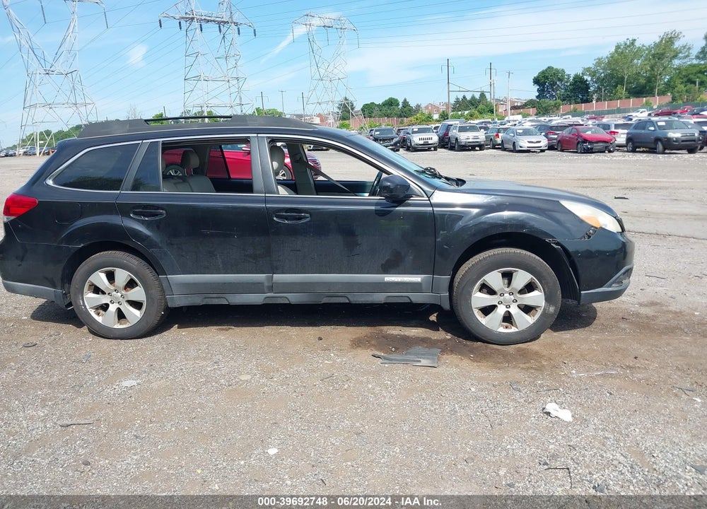 2010 SUBARU OUTBACK 2.5I PREMIUM VIN: 4S4BRBCC3A3318870