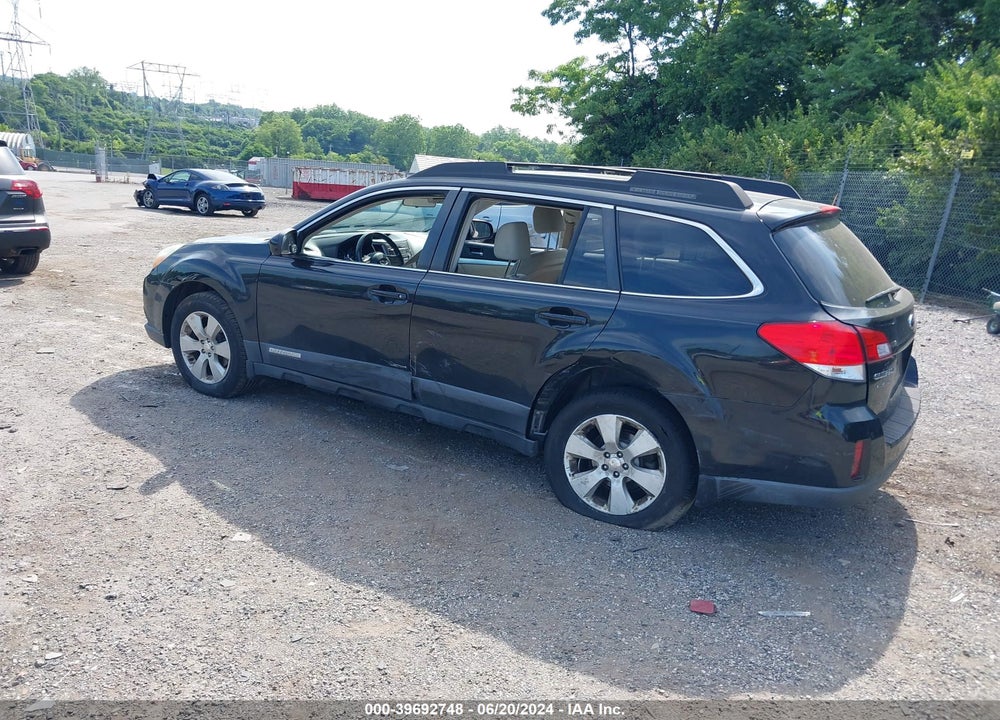 2010 SUBARU OUTBACK 2.5I PREMIUM VIN: 4S4BRBCC3A3318870