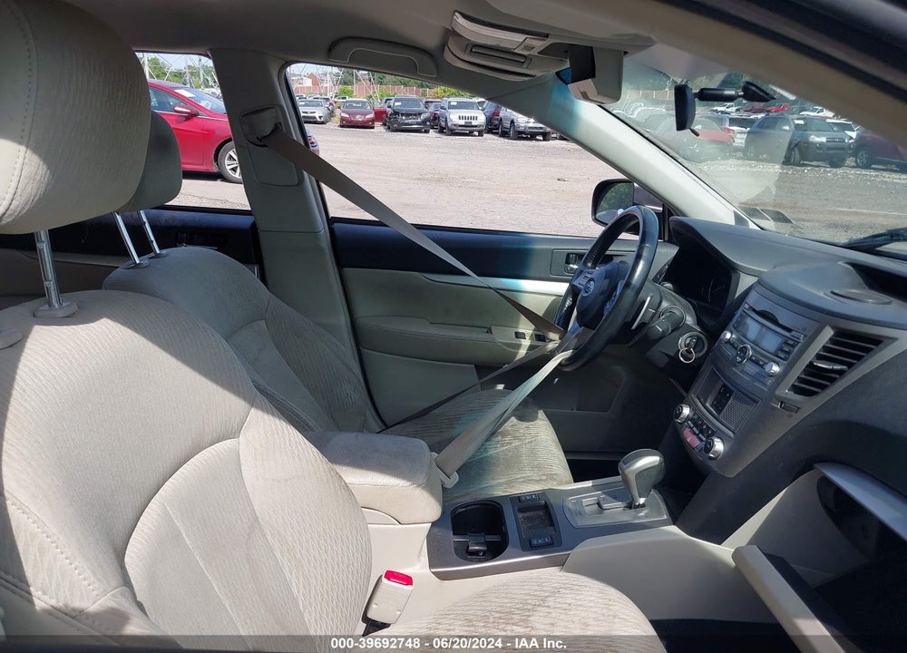 2010 SUBARU OUTBACK 2.5I PREMIUM VIN: 4S4BRBCC3A3318870