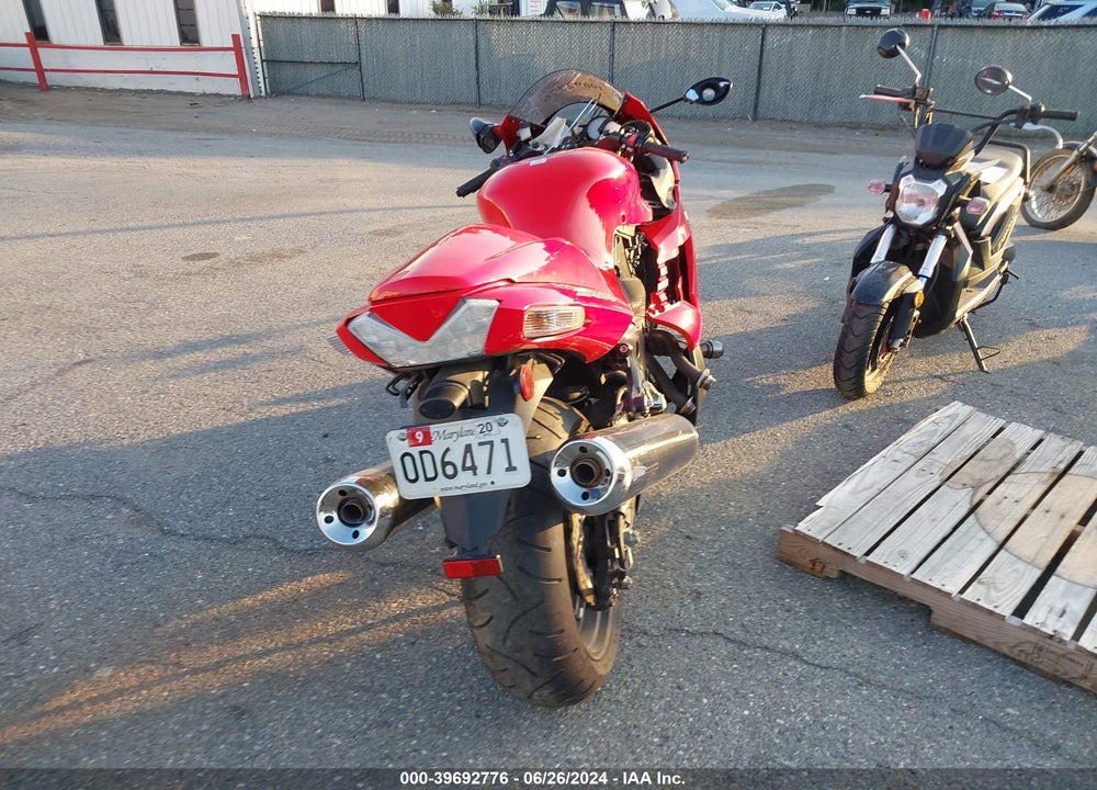 2006 KAWASAKI ZX1400 A VIN: JKBZXNA156A007221