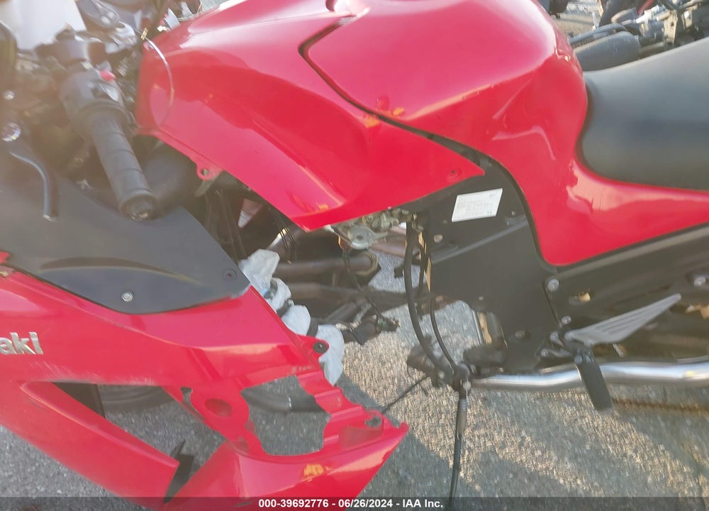 2006 KAWASAKI ZX1400 A VIN: JKBZXNA156A007221