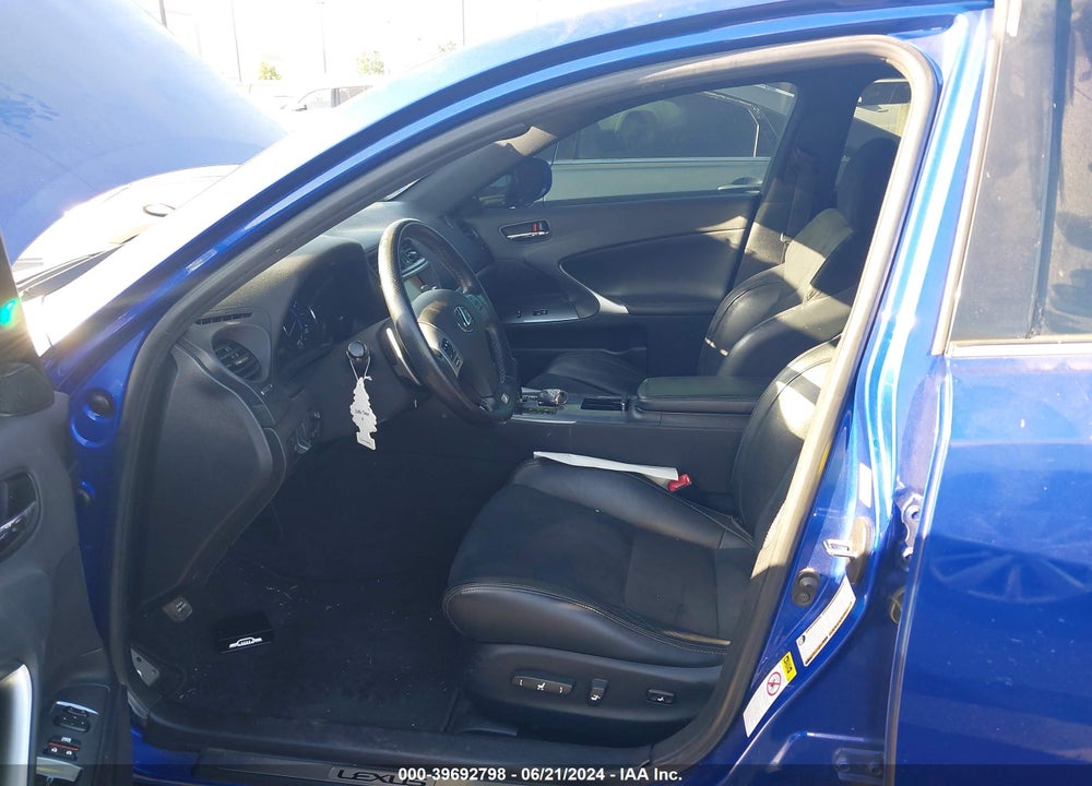 2011 LEXUS IS 350 VIN: JTHBE5C25B5026831