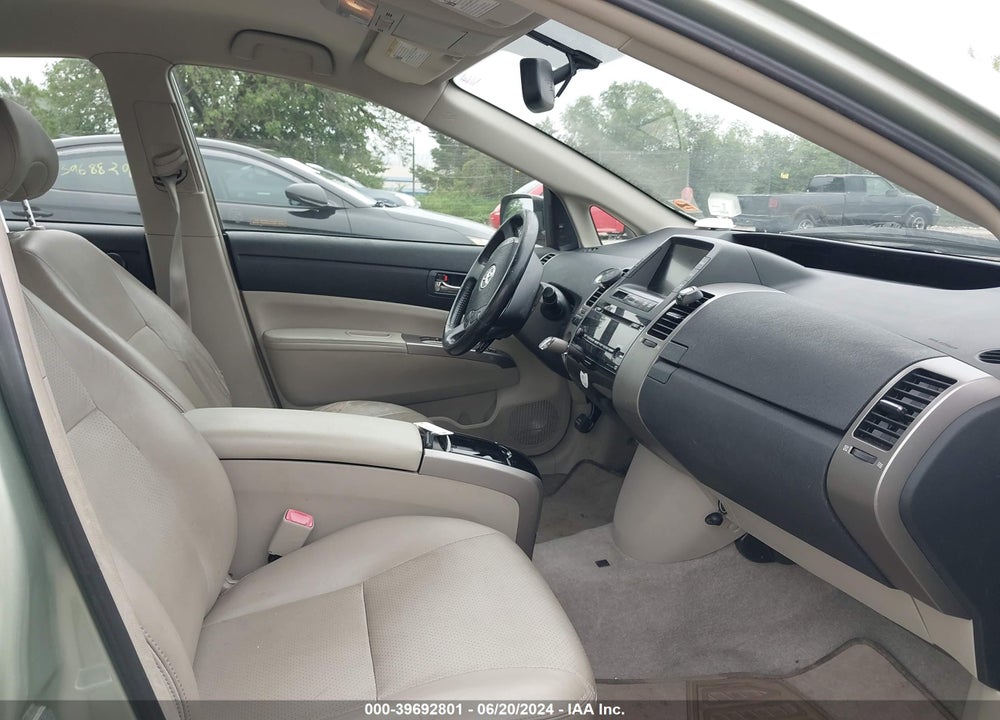 2008 TOYOTA PRIUS TOURING VIN: JTDKB20U583350879
