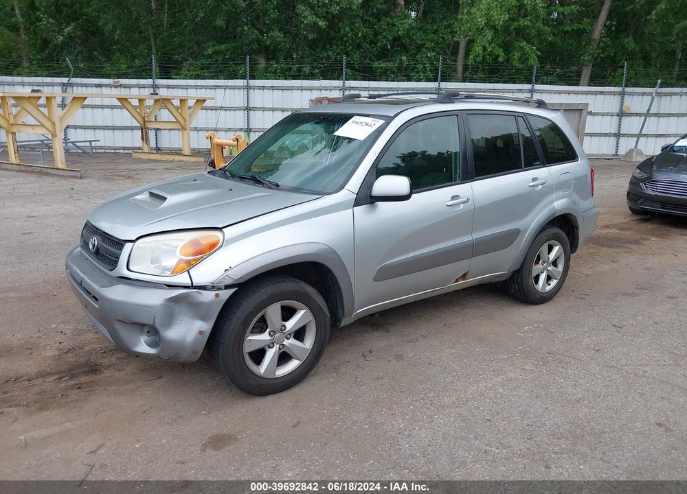 2004 TOYOTA RAV4 VIN: JTEGD20V940029752