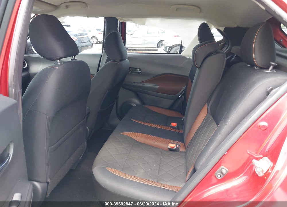 2019 NISSAN KICKS SR VIN: 3N1CP5CUXKL558466