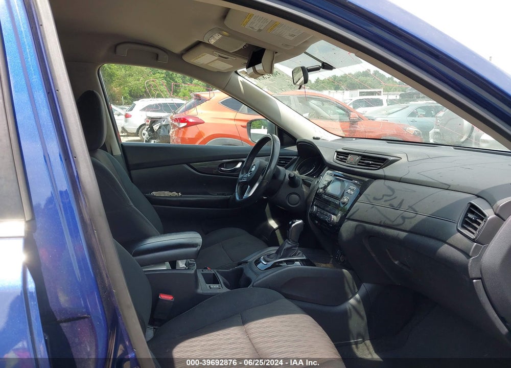 2017 NISSAN ROGUE SV VIN: 5N1AT2MM4HC798464