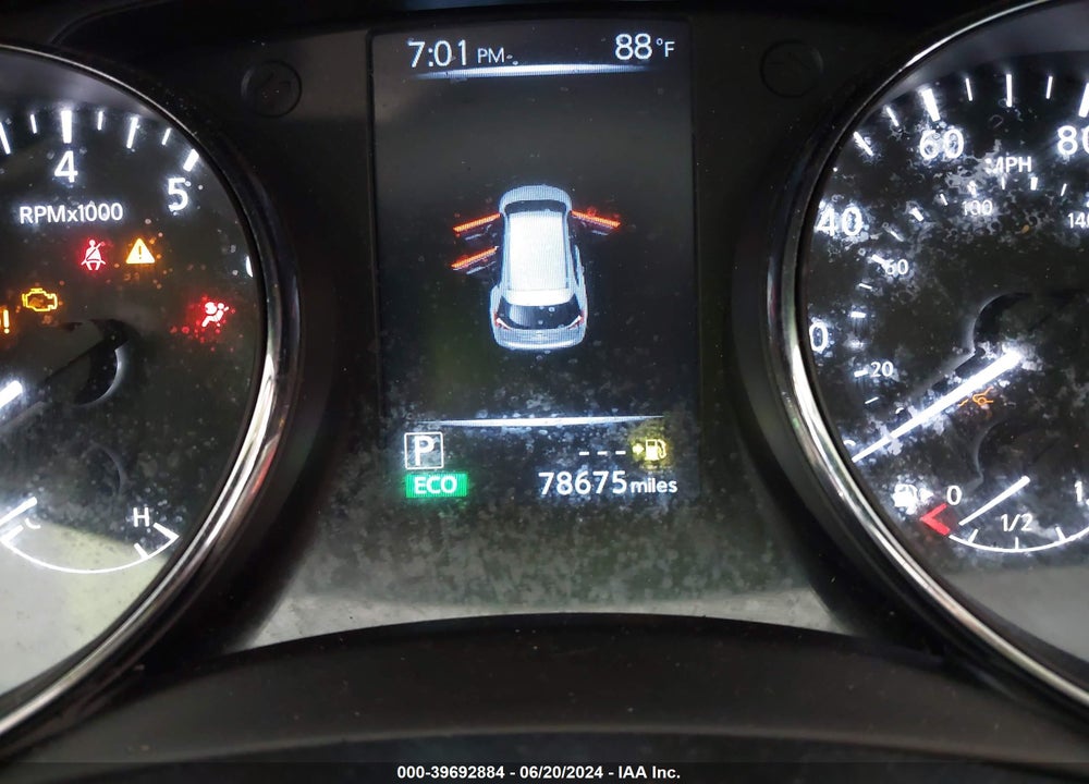 2017 NISSAN ROGUE VIN: 5N1AT2MV9HC839132