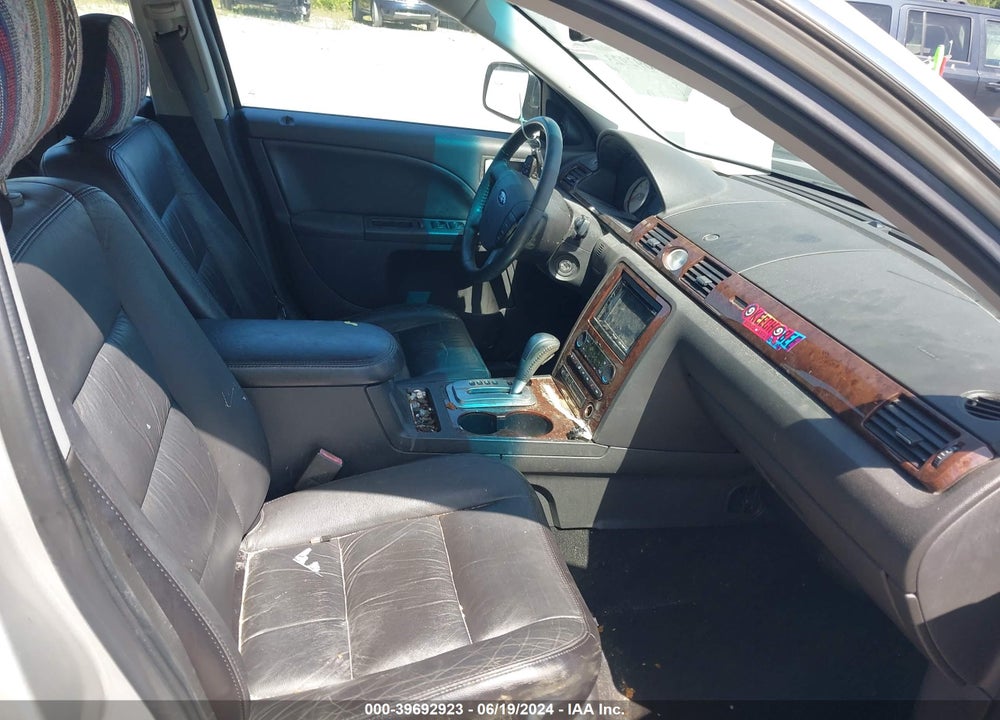 2007 FORD FIVE HUNDRED LIMITED VIN: 1FAHP251X7G130791