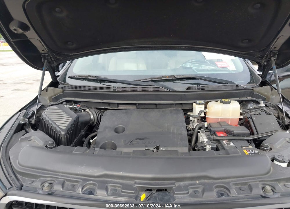 2018 BUICK ENCLAVE ESSENCE VIN: 5GAERBKW2JJ140234