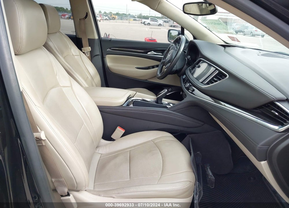 2018 BUICK ENCLAVE ESSENCE VIN: 5GAERBKW2JJ140234