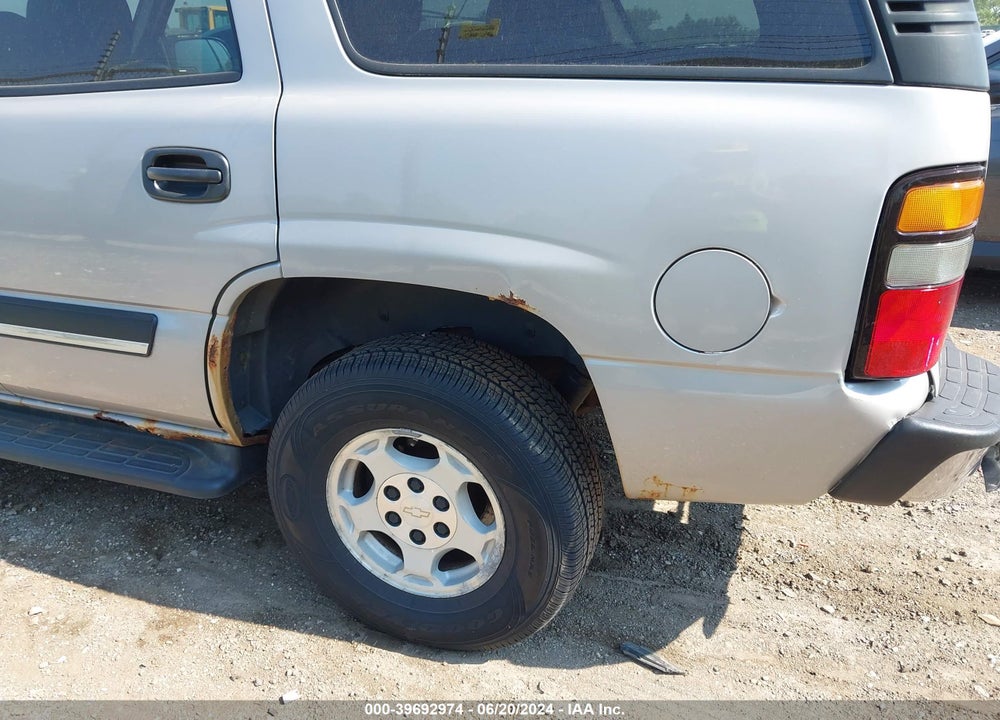 2005 CHEVROLET TAHOE LS VIN: 1GNEK13V95J128078