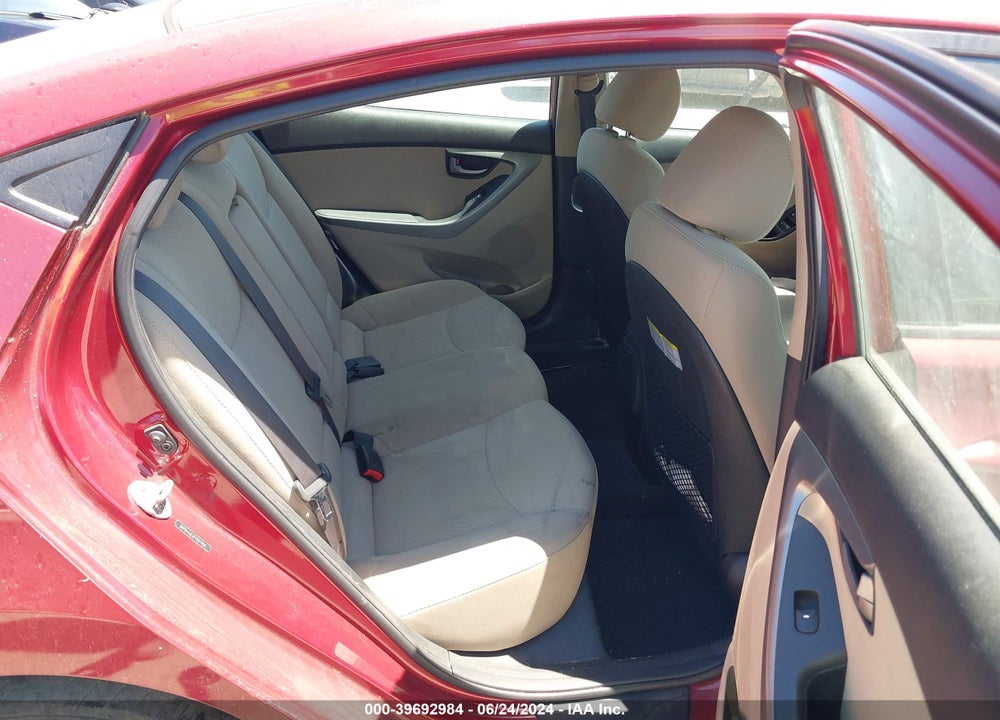 2015 HYUNDAI ELANTRA SE VIN: 5NPDH4AEXFH597858