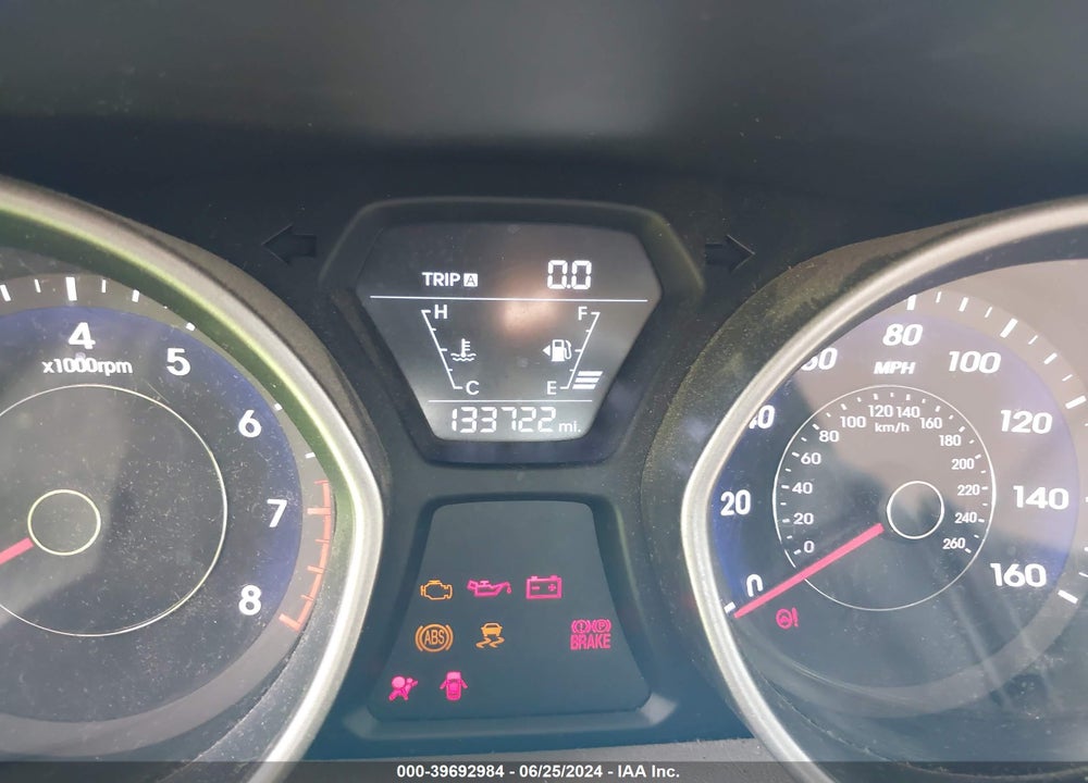 2015 HYUNDAI ELANTRA SE VIN: 5NPDH4AEXFH597858