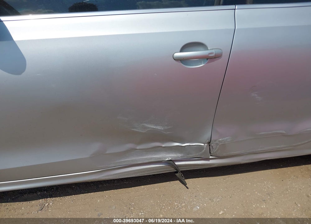 2014 VOLKSWAGEN JETTA 1.8T SEL VIN: 3VWL07AJ4EM423730