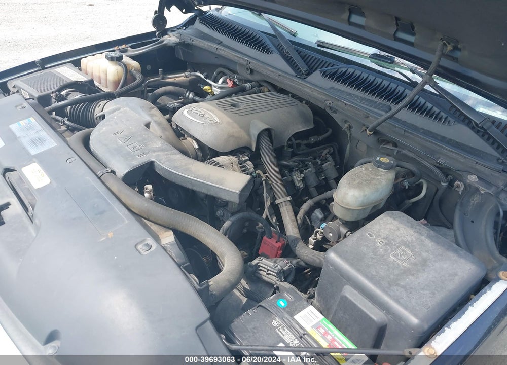 2005 GMC YUKON SLT VIN: 1GKEK13T65J138319