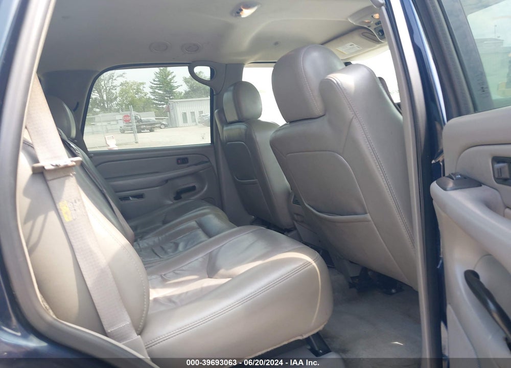 2005 GMC YUKON SLT VIN: 1GKEK13T65J138319