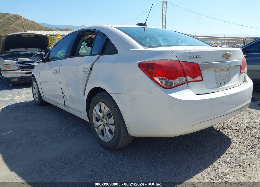 2015 CHEVROLET CRUZE LS AUTO VIN: 1G1PA5SG9F7208146