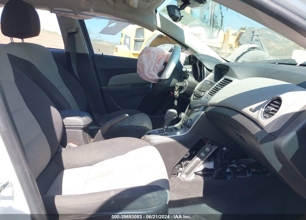 2015 CHEVROLET CRUZE LS AUTO VIN: 1G1PA5SG9F7208146