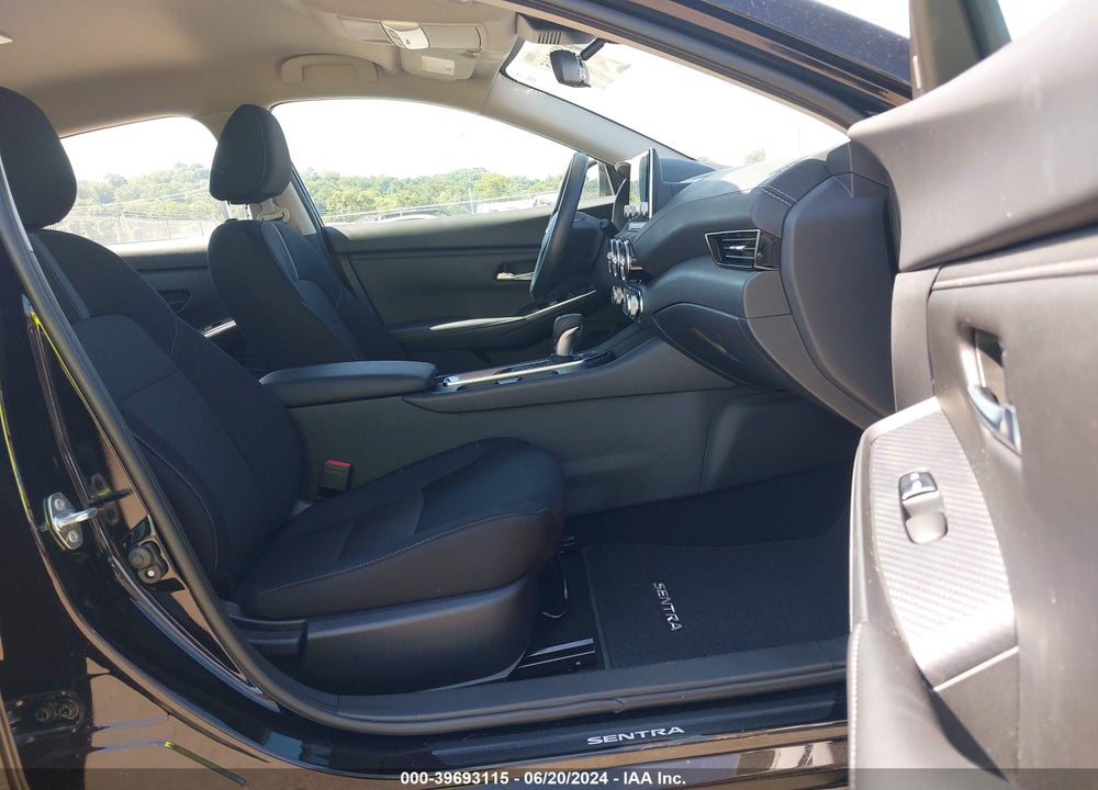 2024 NISSAN SENTRA SV XTRONIC CVT VIN: 3N1AB8CV7RY256727
