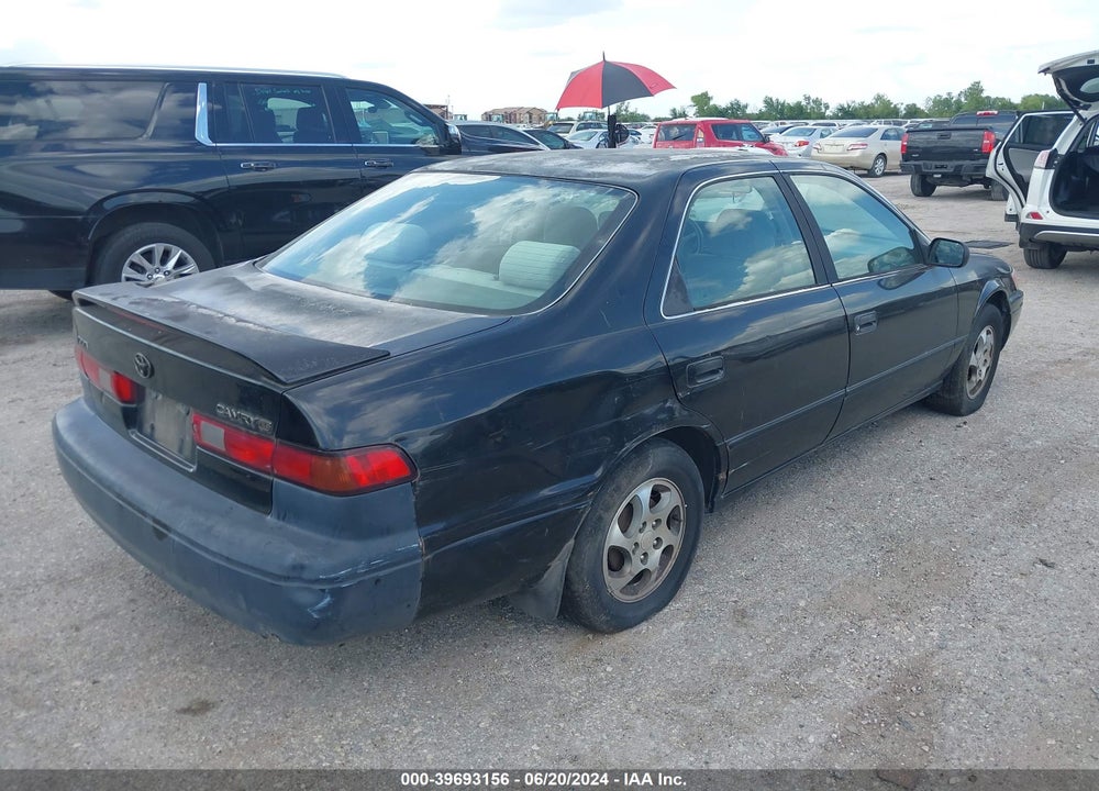 1999 TOYOTA CAMRY VIN: 4T1BG22K3XU437200