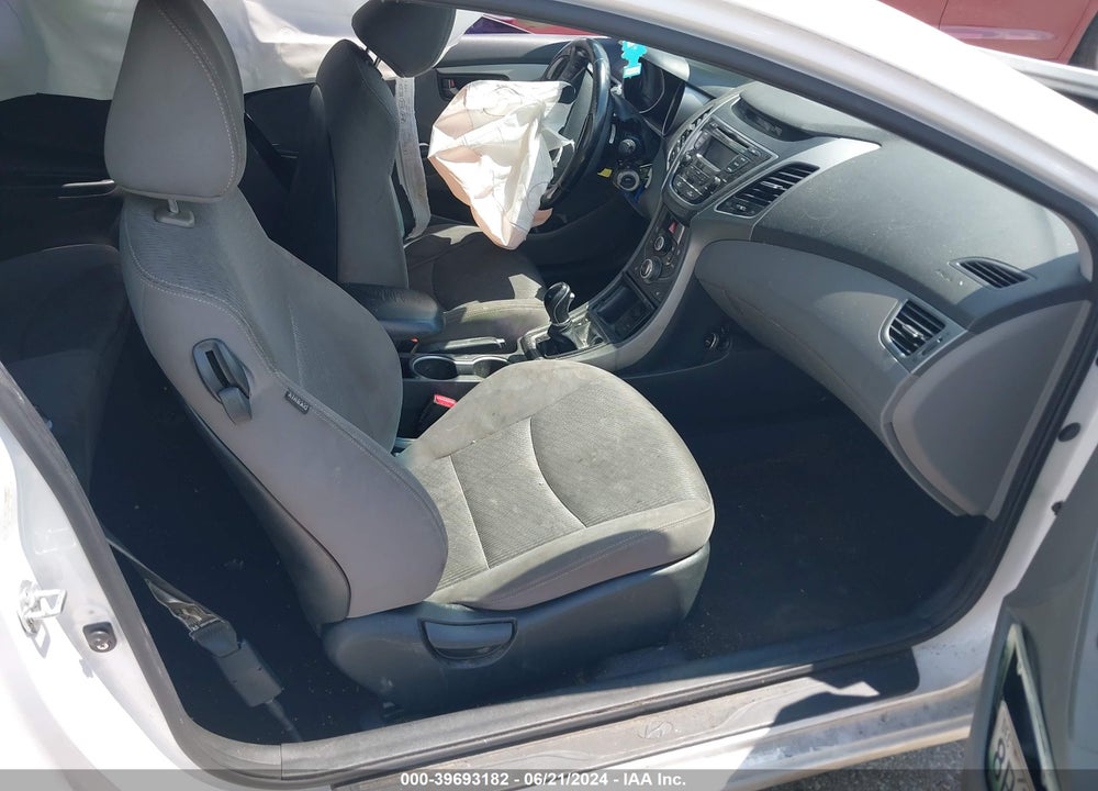2014 HYUNDAI ELANTRA VIN: KMHDH6AH3EU026959