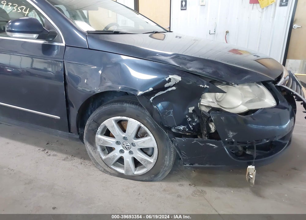 2007 VOLKSWAGEN PASSAT 2.0T WOLFSBURG EDITION VIN: WVWAK73C67P007288