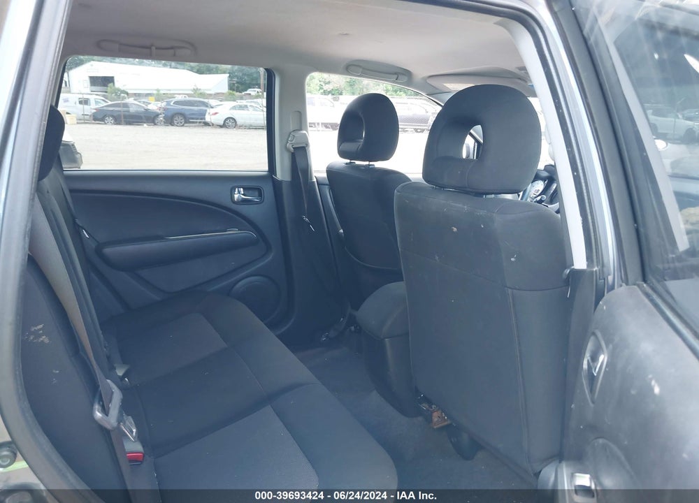 2006 MITSUBISHI OUTLANDER SE VIN: JA4LX41FX6U049172